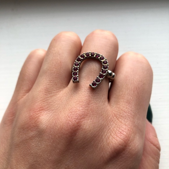 Vintage silver & pink rhinestone horseshoe ring - Picture 2 of 6